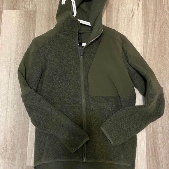Mens Medium Lululemon Tundra Trek Zipup Jacket Olive Green Fleece - Picture 1 of 3